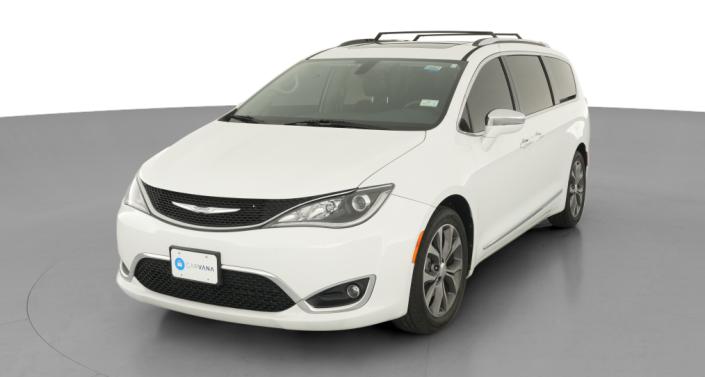 Thumbnail: 2017 Chrysler Pacifica - 1