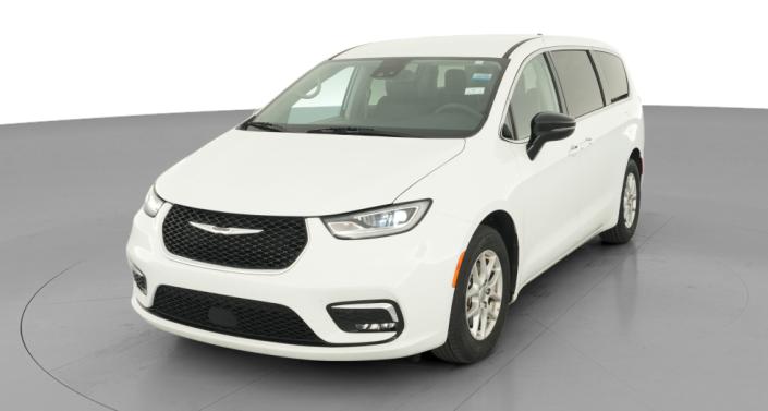 Thumbnail: 2024 Chrysler Pacifica - 1