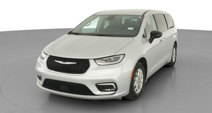 2024 Chrysler Pacifica Touring L -
                  Colonial Heights, VA