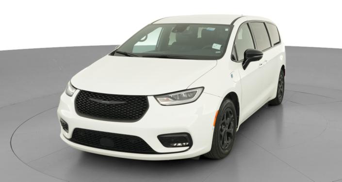 Thumbnail: 2024 Chrysler Pacifica - 1