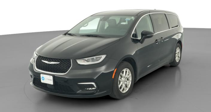Thumbnail: 2024 Chrysler Pacifica - 1