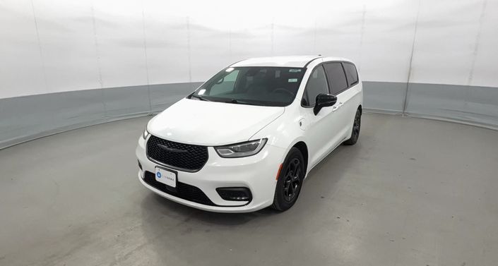 Thumbnail: 2024 Chrysler Pacifica - 1