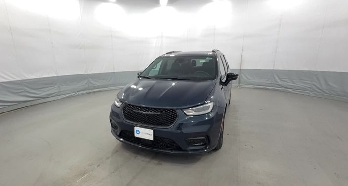 Thumbnail: 2024 Chrysler Pacifica - 1