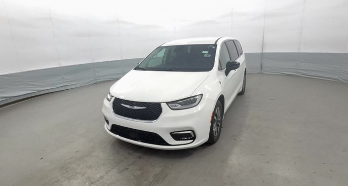 Thumbnail: 2024 Chrysler Pacifica - 1