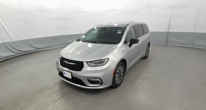 Thumbnail: 2024 Chrysler Pacifica - 1
