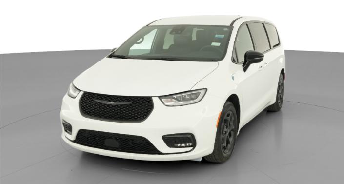 Thumbnail: 2024 Chrysler Pacifica - 1