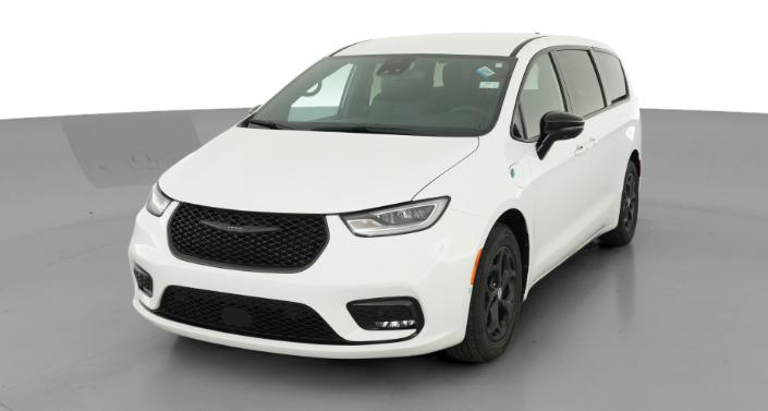 Thumbnail: 2024 Chrysler Pacifica - 1