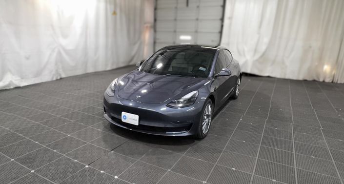 Thumbnail: 2022 Tesla Model 3 - 1