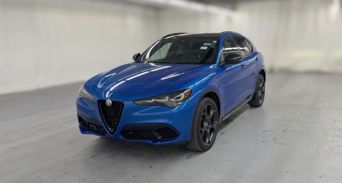 Thumbnail: 2024 Alfa Romeo Stelvio - 1