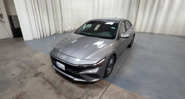 Thumbnail: 2024 Hyundai Elantra - 1