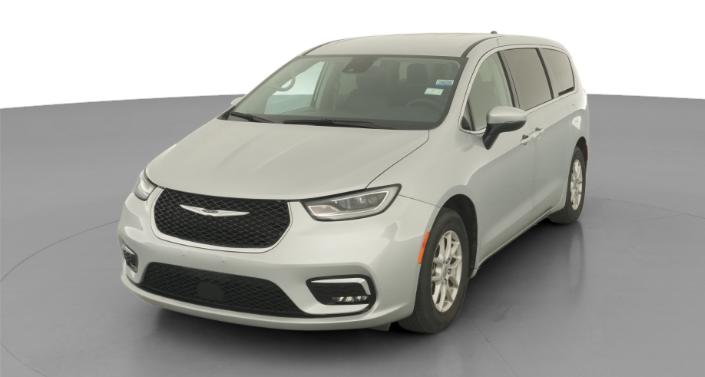 Thumbnail: 2023 Chrysler Pacifica - 1