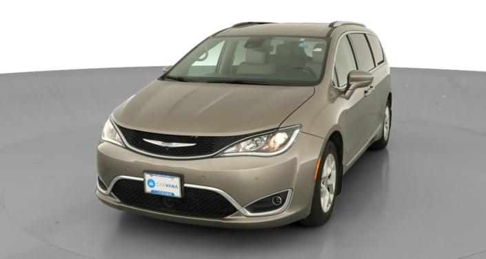 Thumbnail: 2018 Chrysler Pacifica - 1