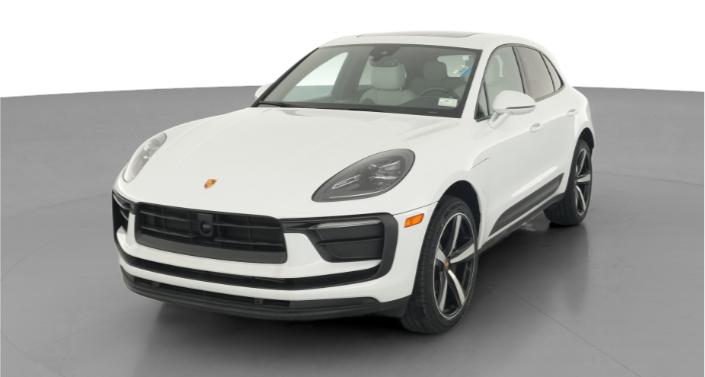Thumbnail: 2023 Porsche Macan - 1