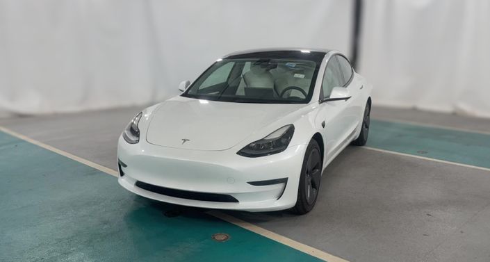 Thumbnail: 2023 Tesla Model 3 - 1