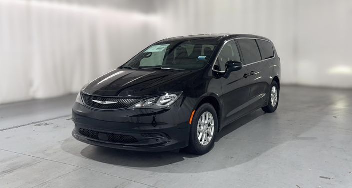 2027 Chrysler Voyager LX