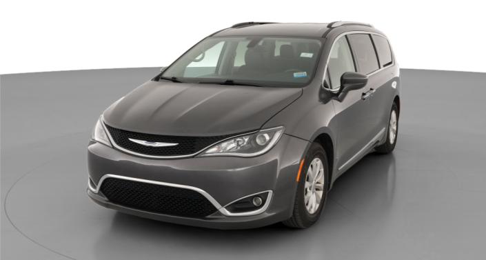 Thumbnail: 2018 Chrysler Pacifica - 1