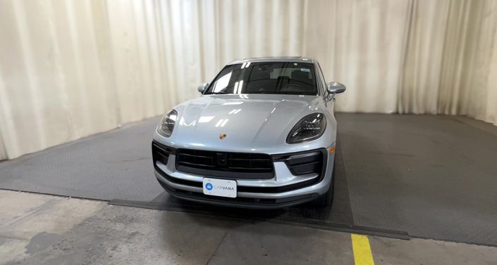 Thumbnail: 2024 Porsche Macan - 1