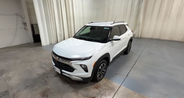 Thumbnail: 2025 Chevrolet TrailBlazer - 1
