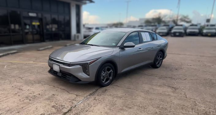 Thumbnail: 2026 Kia K4 - 1
