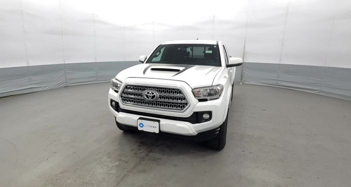 Thumbnail: 2016 Toyota Tacoma - 1