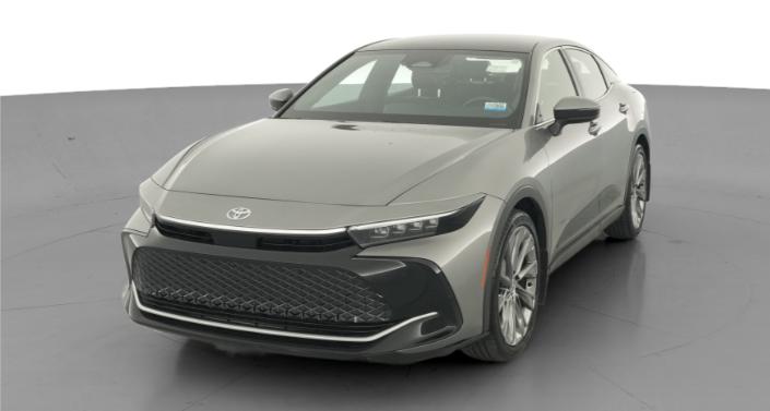 Thumbnail: 2023 Toyota Crown - 1