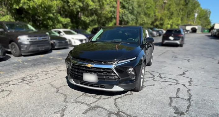 Thumbnail: 2026 Chevrolet Blazer - 1