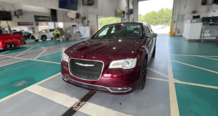 2017 Chrysler 300 C -
                  Yaphank, NY