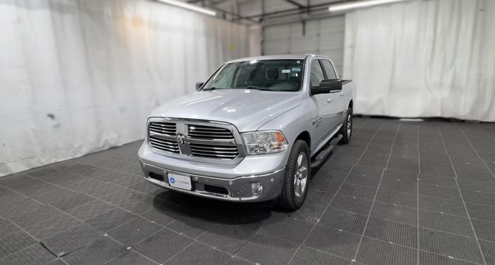 Thumbnail: 2019 RAM 1500 Classic - 1