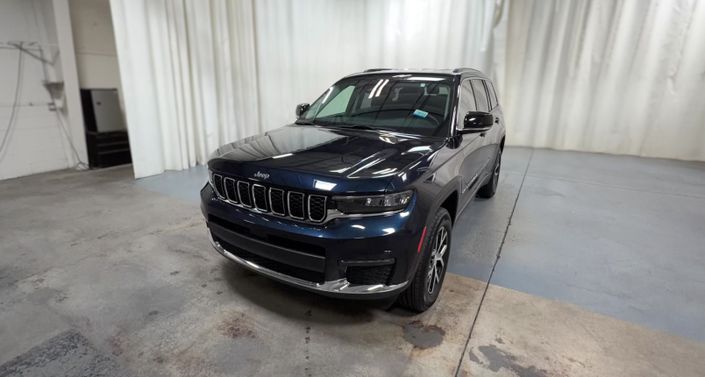 Thumbnail: 2023 Jeep Grand Cherokee L - 1