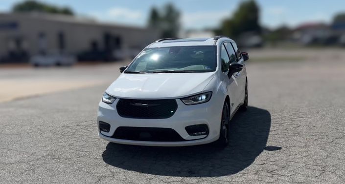 Thumbnail: 2025 Chrysler Pacifica - 1