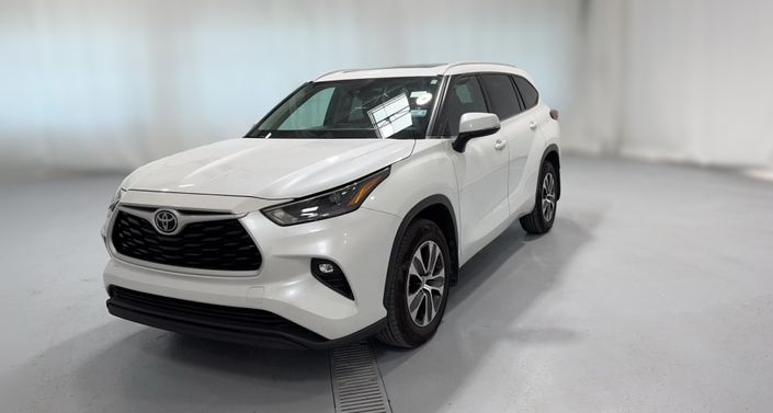 Thumbnail: 2022 Toyota Highlander - 1