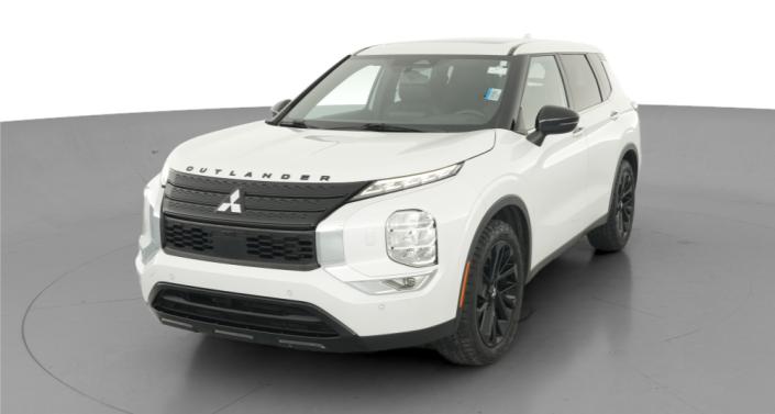 Thumbnail: 2022 Mitsubishi Outlander - 1