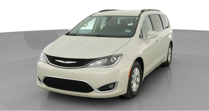 2017 Chrysler Pacifica Touring L -
                  Indianapolis, IN