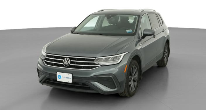 Thumbnail: 2022 Volkswagen Tiguan - 1
