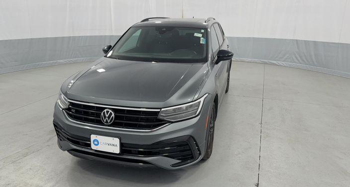 Thumbnail: 2022 Volkswagen Tiguan - 1