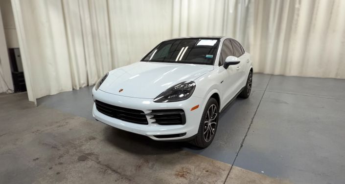 Thumbnail: 2022 Porsche  - 1