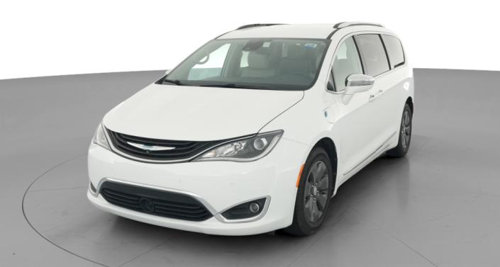 Thumbnail: 2018 Chrysler Pacifica - 1