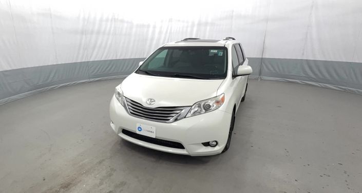 Thumbnail: 2017 Toyota Sienna - 1