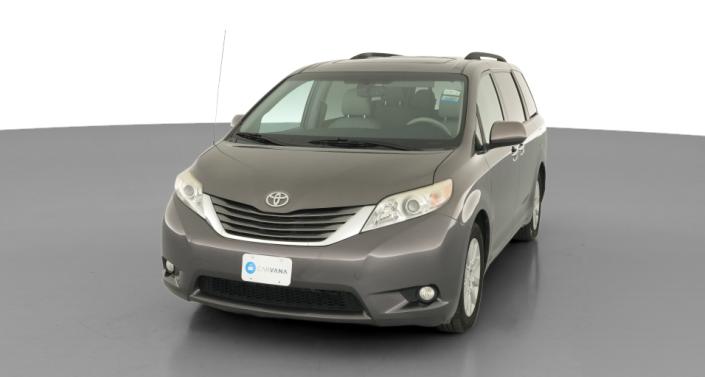 Thumbnail: 2013 Toyota Sienna - 1