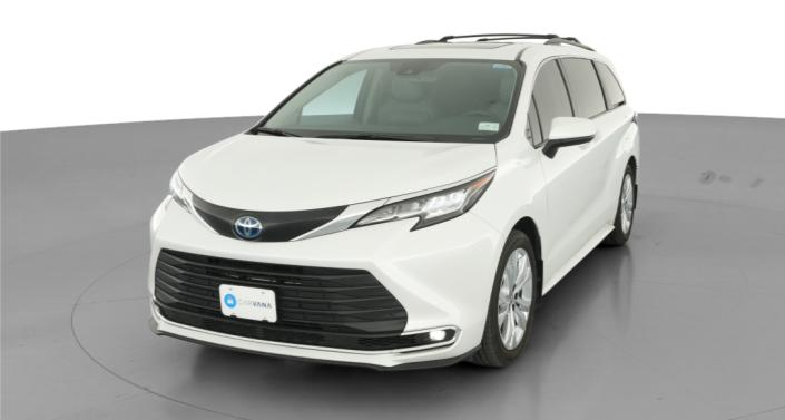Thumbnail: 2022 Toyota Sienna - 1
