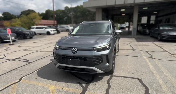 Thumbnail: 2026 Volkswagen Tiguan - 1