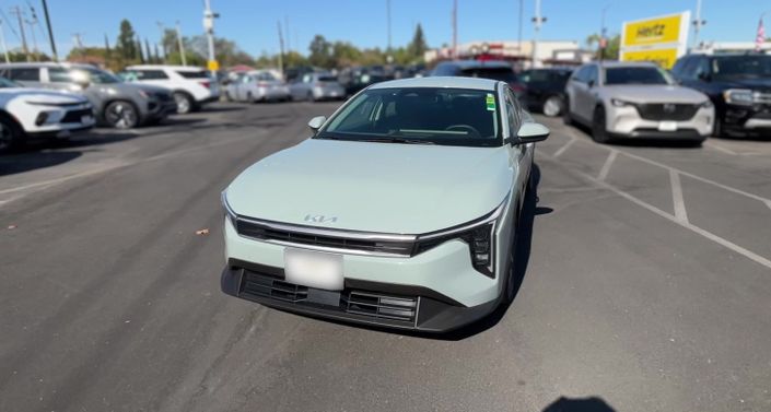 Thumbnail: 2025 Kia K4 - 1