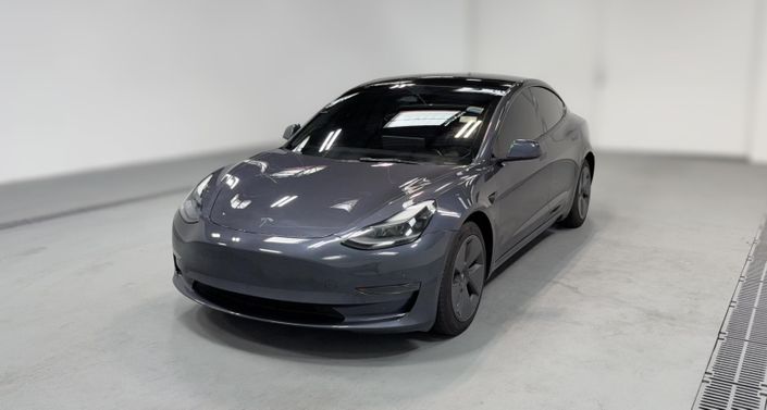 Thumbnail: 2023 Tesla Model 3 - 1
