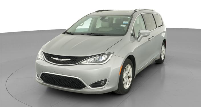 2020 Chrysler Pacifica Limited -
                  Hebron, OH