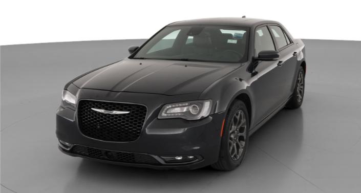 Thumbnail: 2016 Chrysler 300 - 1