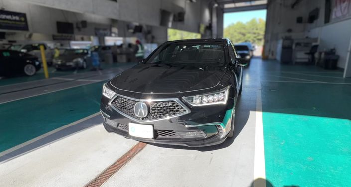 Thumbnail: 2019 Acura RLX - 1