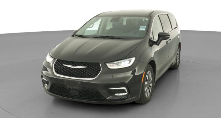 Thumbnail: 2023 Chrysler Pacifica - 1