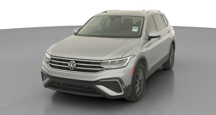 Thumbnail: 2022 Volkswagen Tiguan - 1