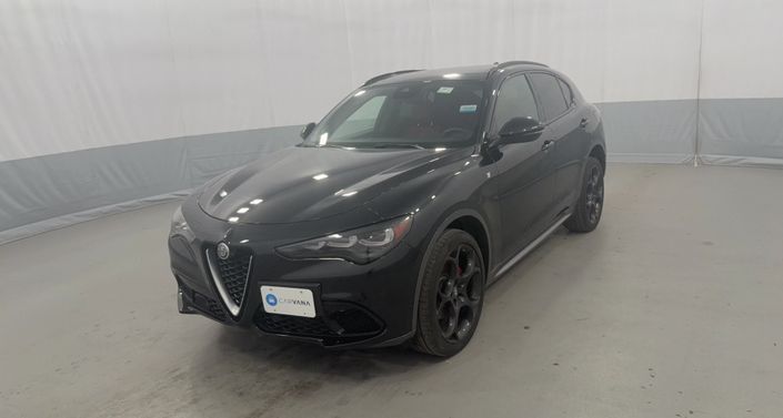 Thumbnail: 2024 Alfa Romeo Stelvio - 1