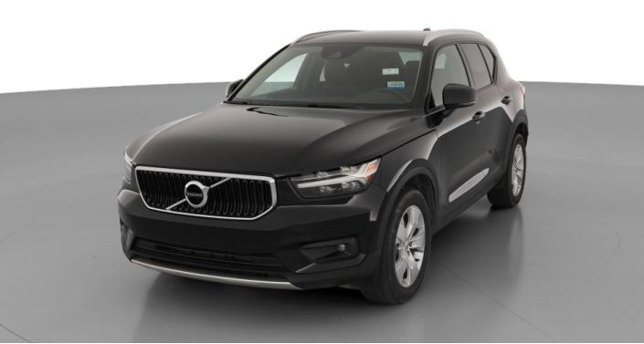 2022 Volvo XC40 T5 Momentum -
                  Lorain, OH